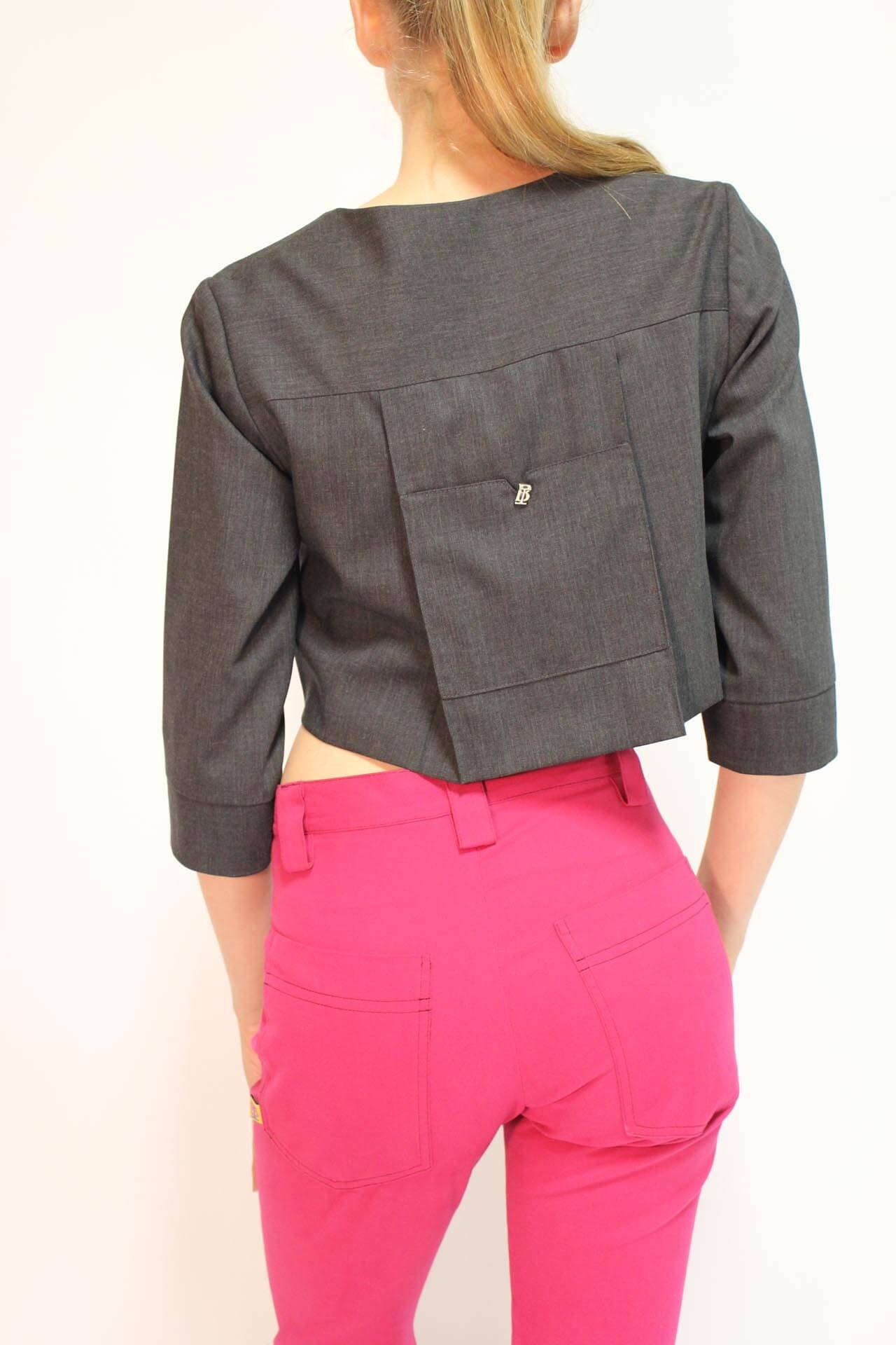 Short cut jacket